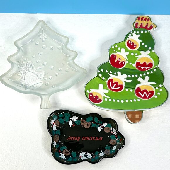Lot of‎ 3 Vintage Christmas Candy Dishes Christmas Tree Merry Christmas Dish - Picture 1 of 8